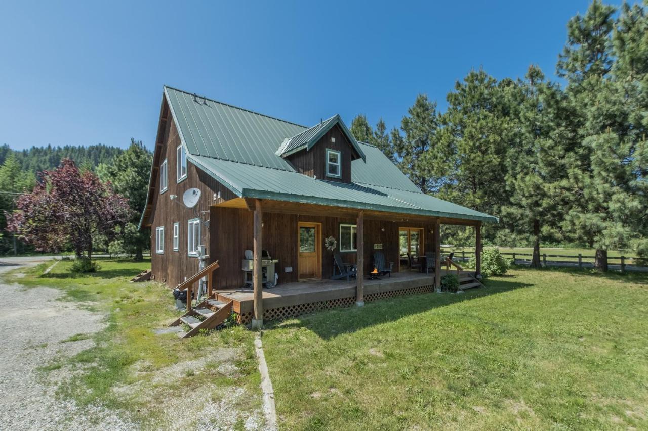 Farmhouse In Plain By Nw Comfy Cabins レブンワース エクステリア 写真